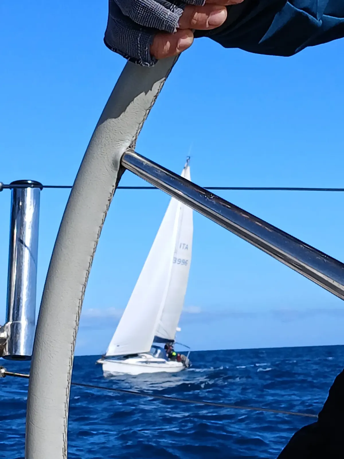 In Barca a Vela dal Pomeriggio al Tramonto — Escursioni in Barca a Vela