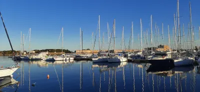 Barche a vela nel porto di Brindisi