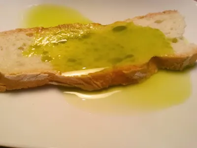 Pane e olio nuovo