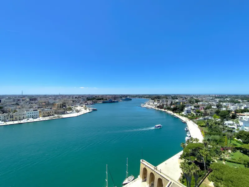 Où séjourner à Brindisi : quartiers, prix et un conseil honnête